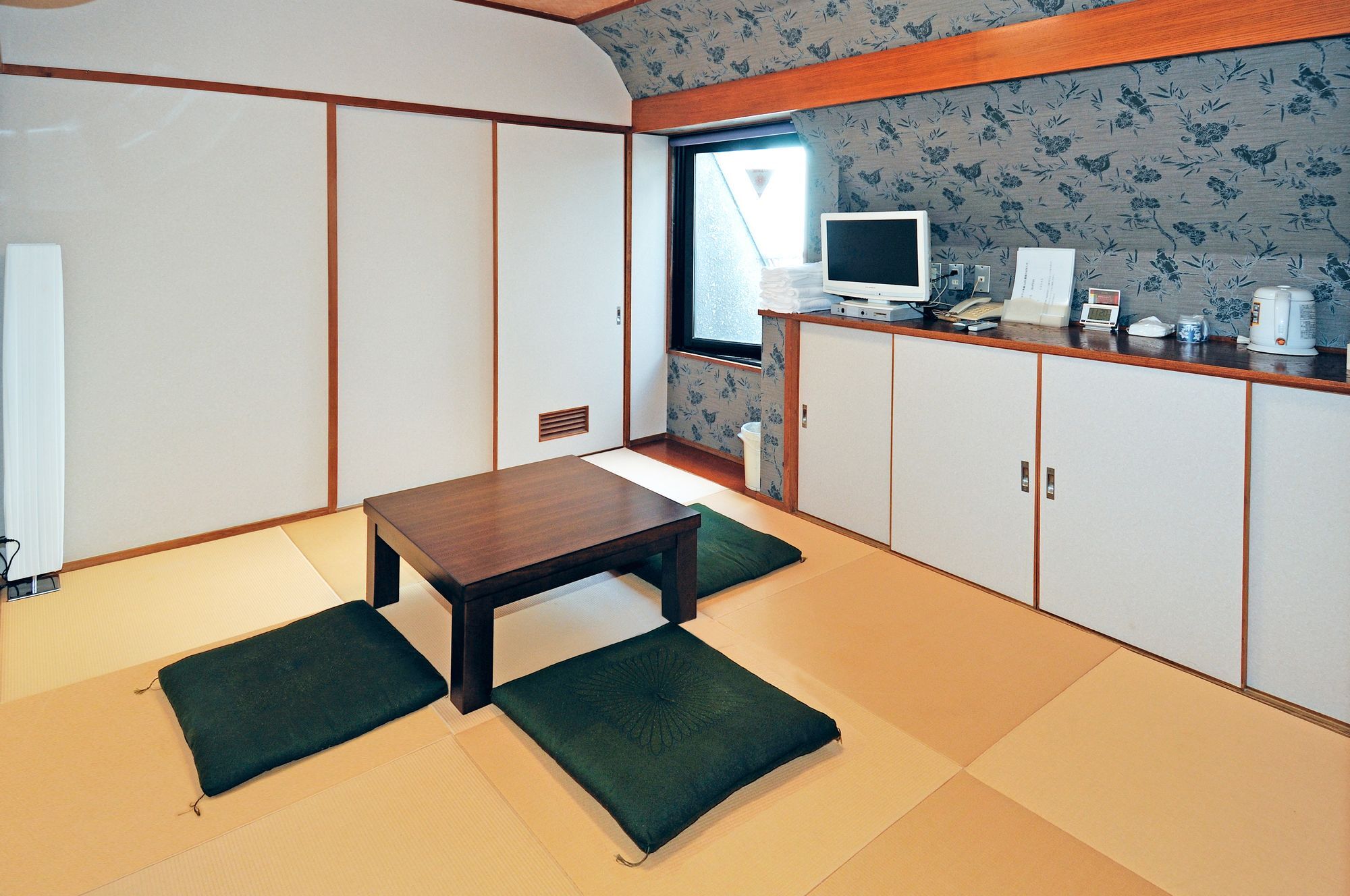 Tokyo Banyan Hotel Extérieur photo